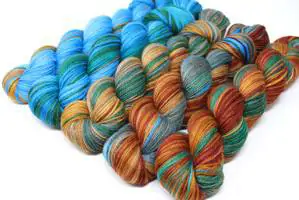 fabulousyarn-299586