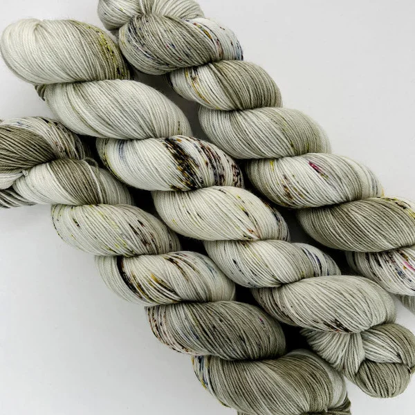 simplysockyarn-335621
