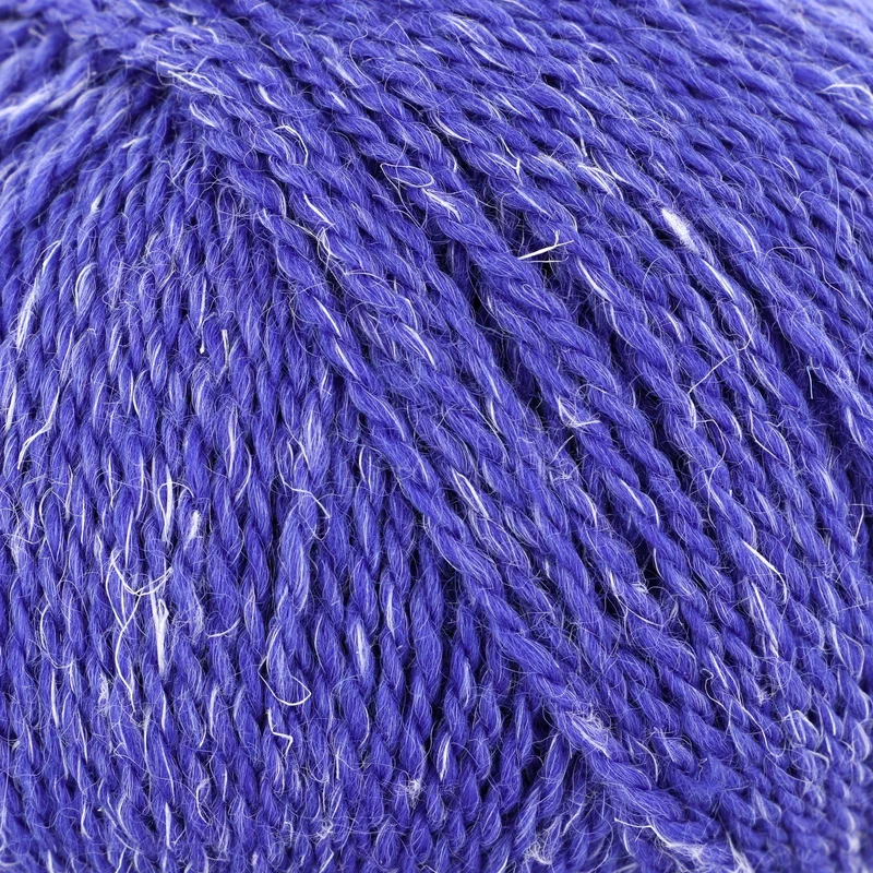 yarn160018